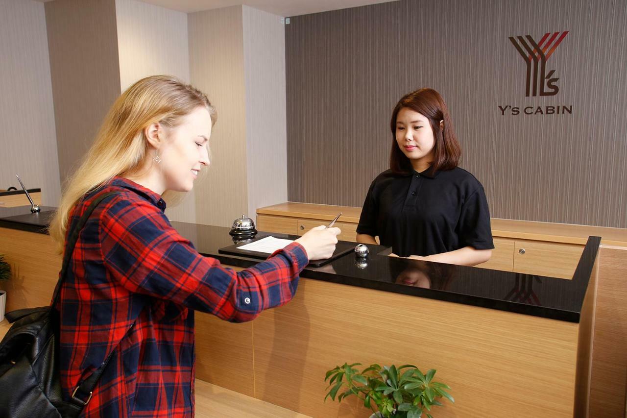 Y'S Cabin Osaka Namba Luaran gambar