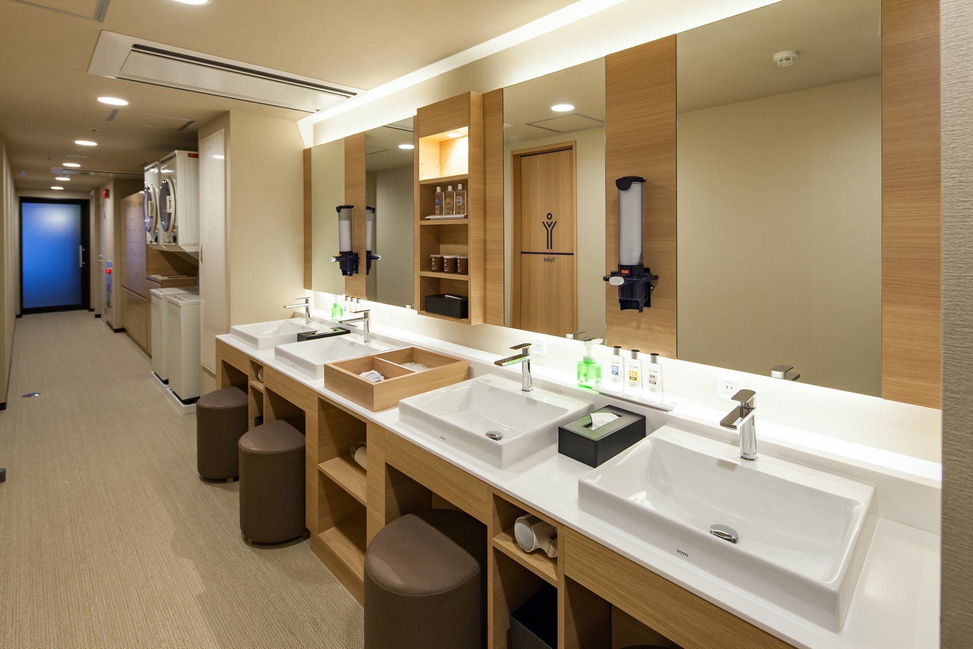 Y'S Cabin Osaka Namba Luaran gambar