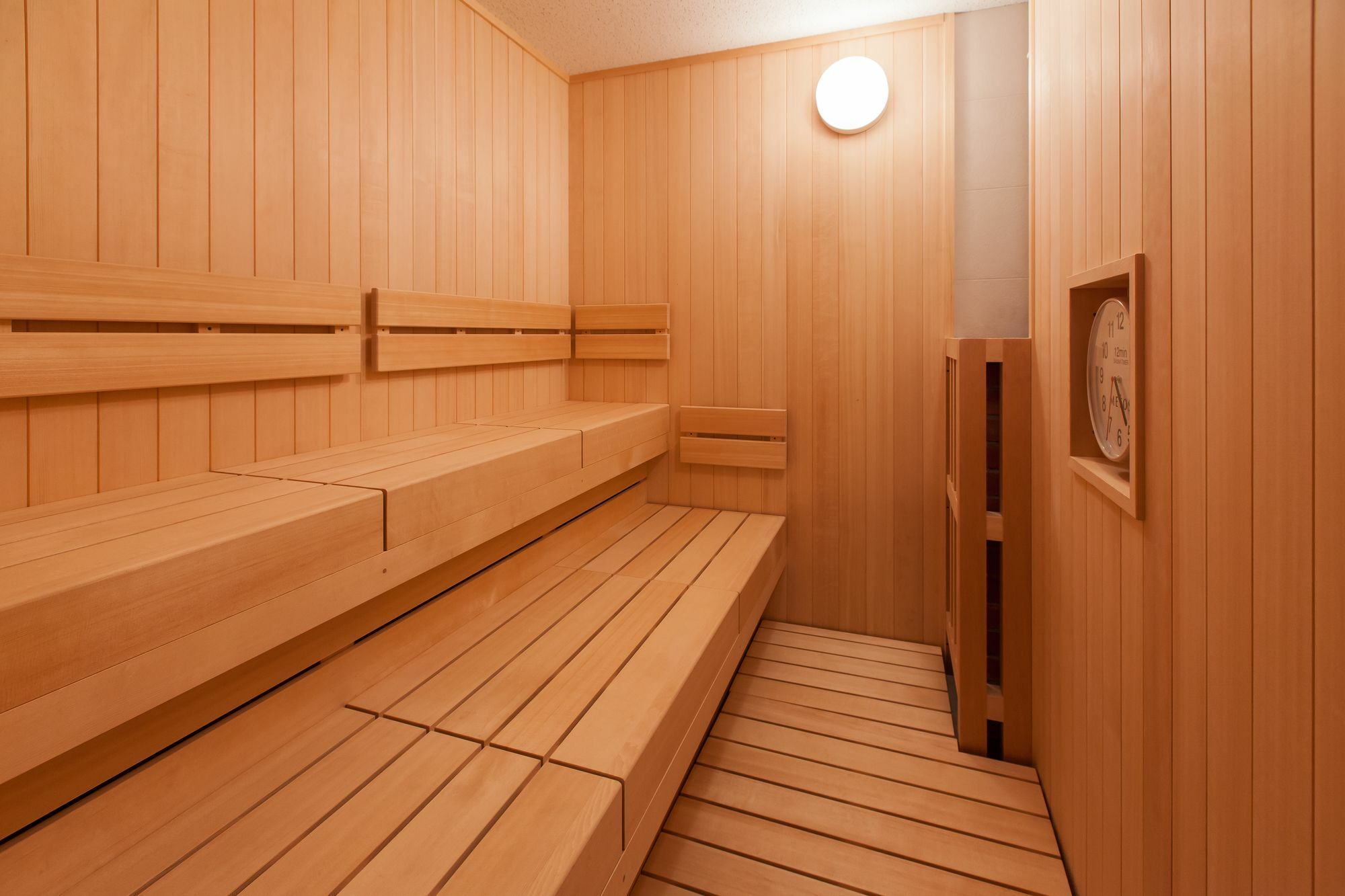 Y'S Cabin Osaka Namba Luaran gambar